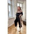 Зимовий спортивний костюм чорний з хутром барашек кофта на замку вигляд у повний зріст